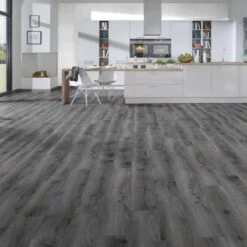 Krono Original Tomahawk Oak - Vario Supernatural 8mm Laminate Flooring (218065) -Famous Flooring Store tomahawk oak vario supernatural 8mm laminate flooring 218065 p84972 192044 image